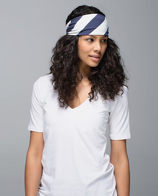 lululemon-bang-buster-headband